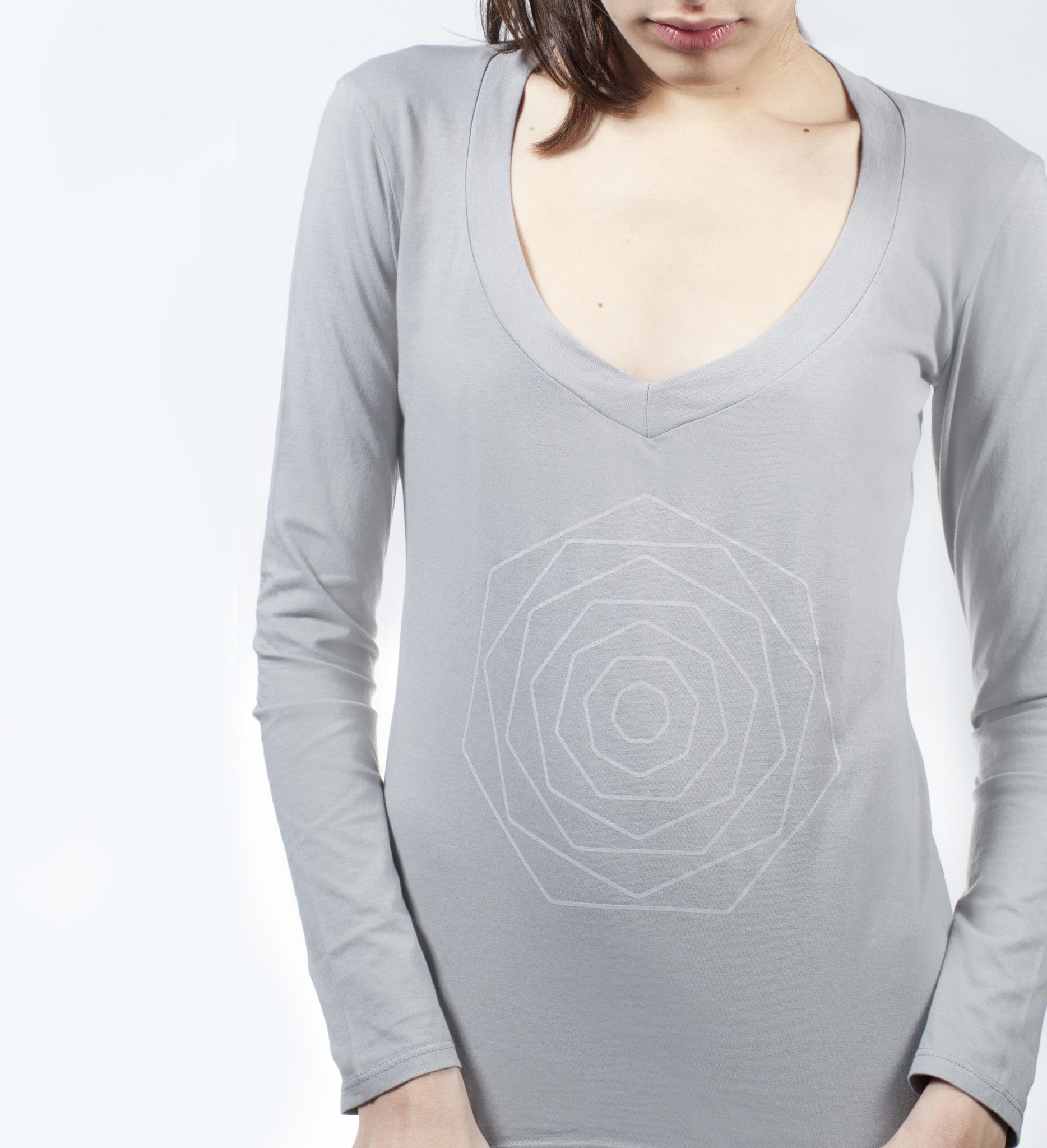 gray flower long sleeve t-shirt