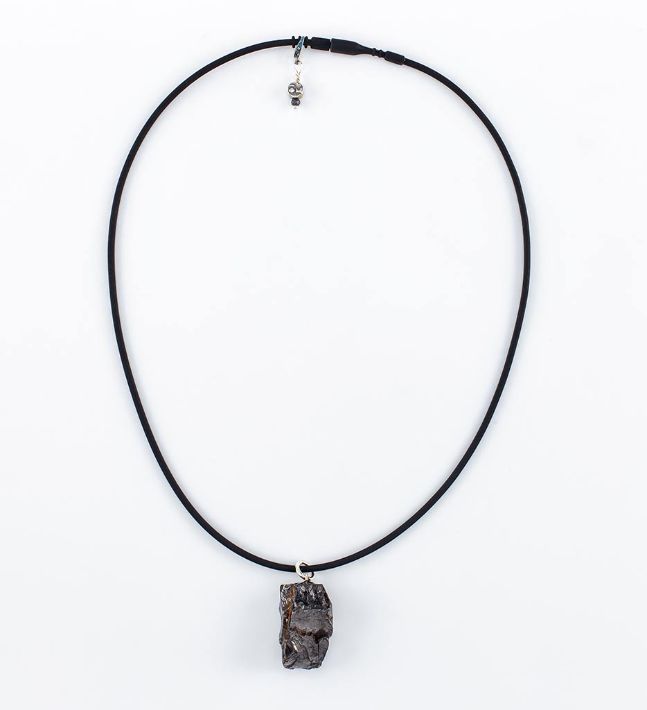 Black cord necklace with stone pendant - MG_9315copy