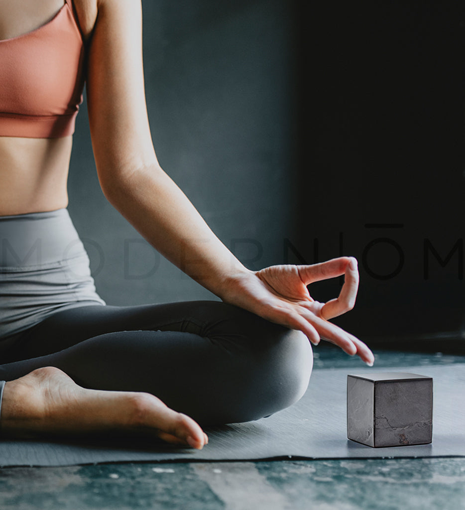 Shungite CUBE – Modern ŌM